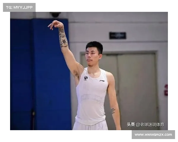 张镇麟顺利抵达上海浦东机场 与上海男篮正式会合开启新赛季征程 张镇麟顺利抵达上海浦东机场 与上海男篮正式会合开启新赛季征程